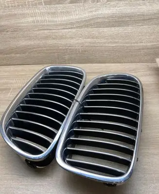 BMW 5 F10 F11 Front bumper upper radiator grill 7200727 7200723 GRILLPAIR