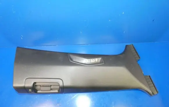 Volvo XC60 (B) pillar trim (top)