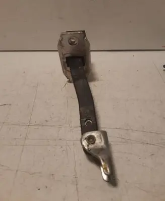 Mitsubishi Lancer VIII Front door check strap stopper 64L