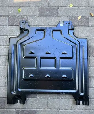 Ford Ranger Engine splash shield/under tray EB3C5F085BA