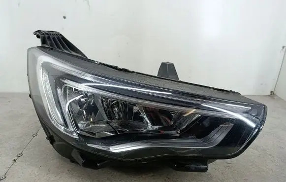 Opel Grandland X Headlight/headlamp YP00162780