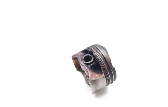 Ford Focus C-MAX Piston JTWB