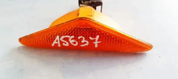 Ford Focus Front fender indicator light XS4H3K354A