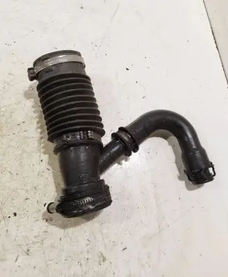 Ford Fiesta Air intake hose/pipe 7v2q6a886