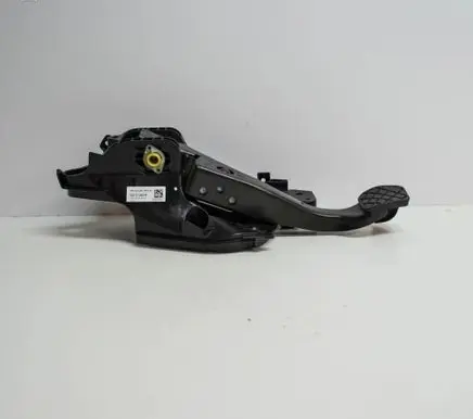 Volkswagen PASSAT B8 Brake pedal 5Q2721058AP
