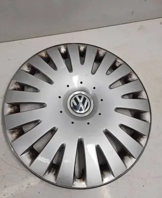 Volkswagen PASSAT B6 R16 wheel hub/cap/trim 3C0601147D