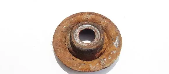 Audi TT Mk1 Coil spring mount 