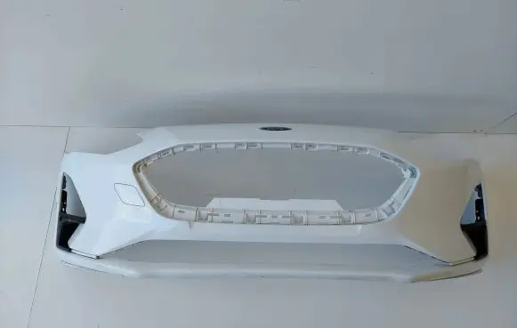 Ford Focus Front bumper JX7B17757A