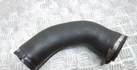 Volvo V70 Intercooler hose/pipe