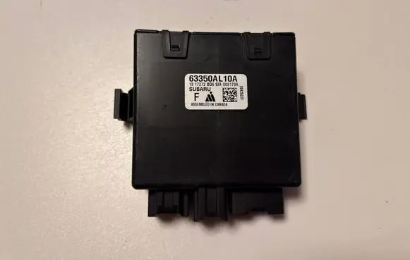 Subaru Outback (BS) Tailgate/trunk control unit/module 63350AL10A 008173A 1317272B