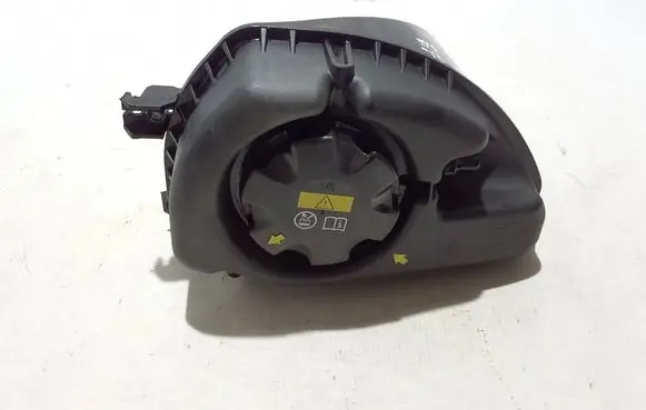 BMW 5 G30 G31 G38 Coolant expansion tank/reservoir 9846642