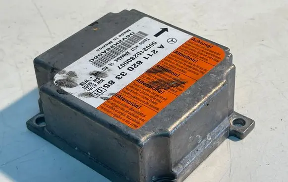 Mercedes-Benz E W211 Airbag control unit/module A2118203385