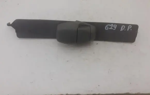 Ford Ranger Seat belt height adjuster BHC560067