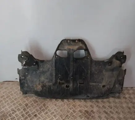 Subaru Impreza II Engine splash shield/under tray