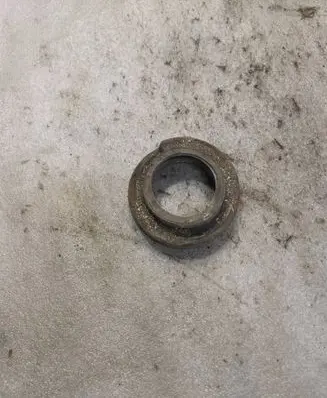 Audi A8 S8 D2 4D Coil spring/strut mount 
