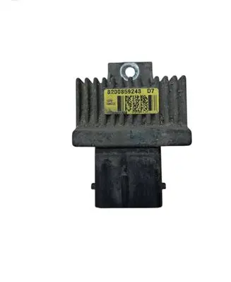 Renault Laguna III Glow plug pre-heat relay 8200859243