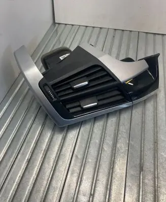BMW X5 F15 Dashboard side air vent grill/cover trim 9252649 0867709