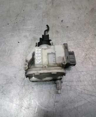 Volkswagen PASSAT B4 Central locking motor 3A0862153B