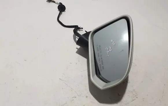 Volvo S60 Front door electric wing mirror 31477574