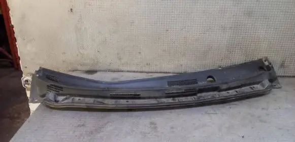 Nissan Note (E12) Wiper trim 668203VV0A