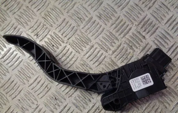 Seat Mii Accelerator throttle pedal 1S1721503A 6PV01062120 5091517152