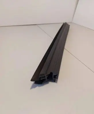 Toyota Yaris Door glass trim 