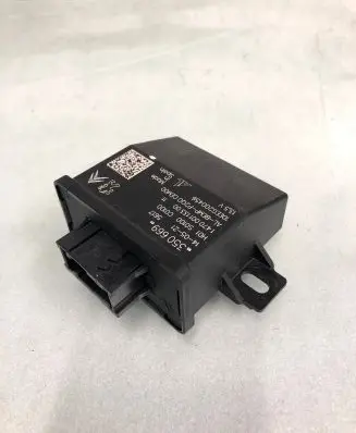 Opel Mokka B Light module LCM 9835066980