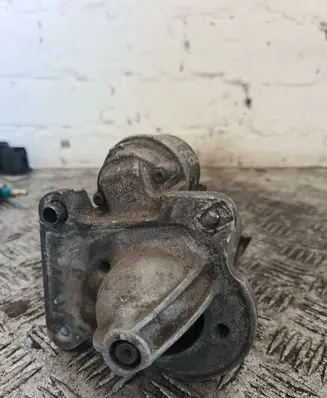 Ford Fiesta Starter motor 8V2111000AD