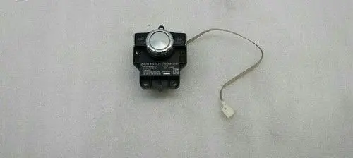 Mercedes-Benz GLK (X204) Front door window switch trim A2048700179