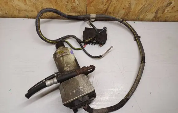 Opel Zafira A Power steering pump 