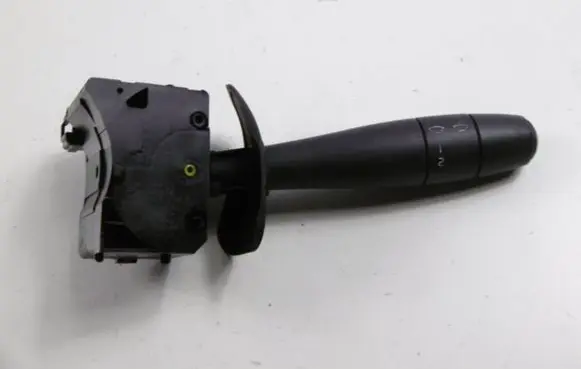 Dacia Logan I Wiper switch 8200213173