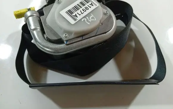 Nissan Micra Front seatbelt 0539299