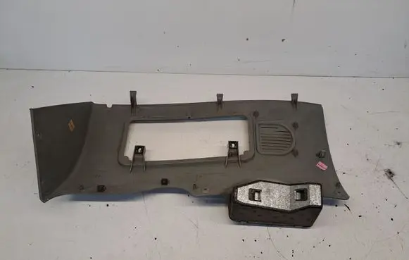 Nissan Kubistar Dashboard lower bottom trim panel 8200218944