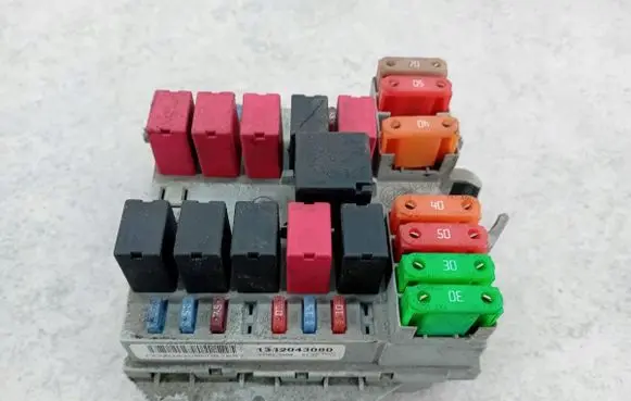 Fiat Ducato Fuse box set 1332043080