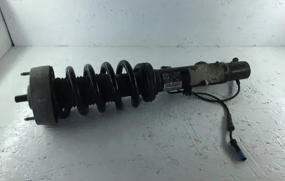 BMW X5 F15 Front shock absorber/damper 6863174
