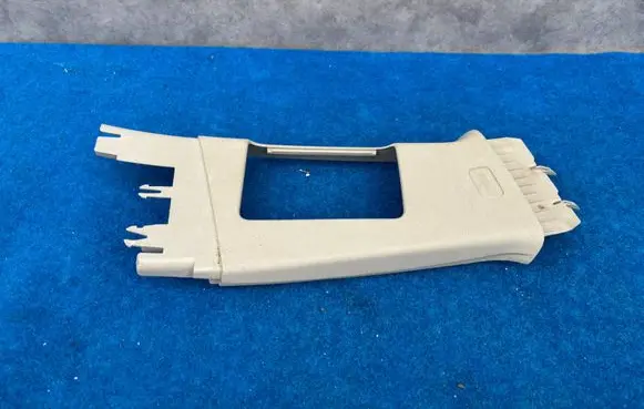Opel Insignia A (B) pillar trim (bottom) 22782544