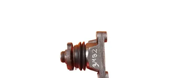 Land Rover Discovery 3 - LR3 Radiator mount bracket 4H2Q8609AC