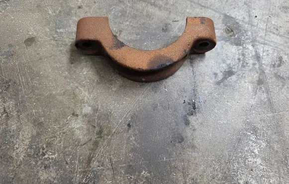 Volvo XC60 Engine mounting bracket 721616