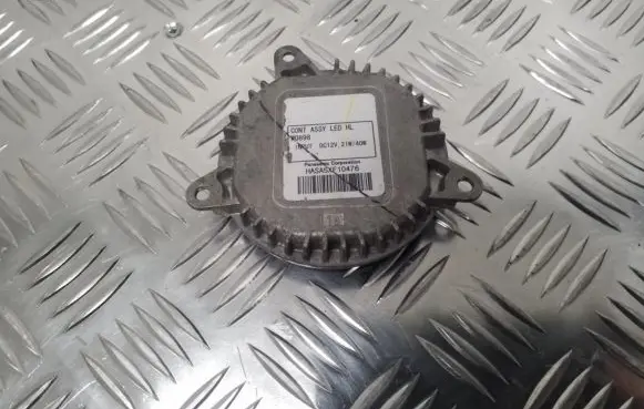 Nissan Navara D23 Light module LCM W0898