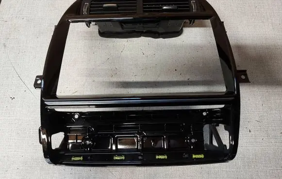 Jaguar E-Pace Dash center air vent grill M9C3189331AD