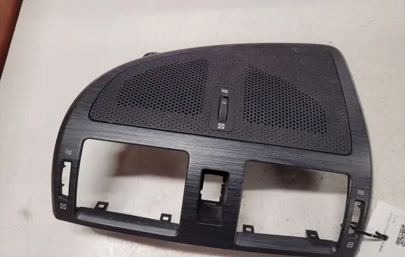 Toyota Avensis T270 Dash center air vent grill 55670051 20124