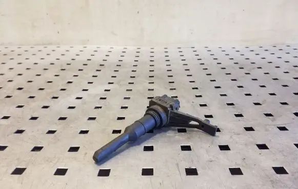 Audi A6 S6 C4 4A Speed sensor (speedometer sensor) 012409191D