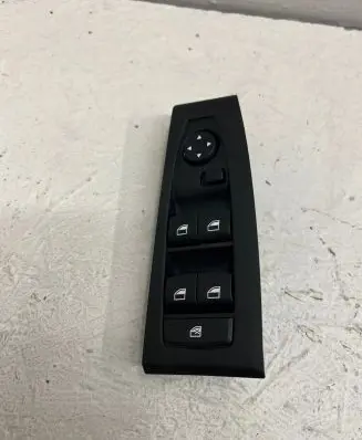 BMW 2 F46 Electric window control switch 9208109
