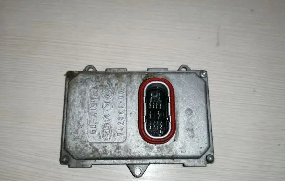 Audi A6 S6 C6 4F Headlight ballast module Xenon 4F0941329