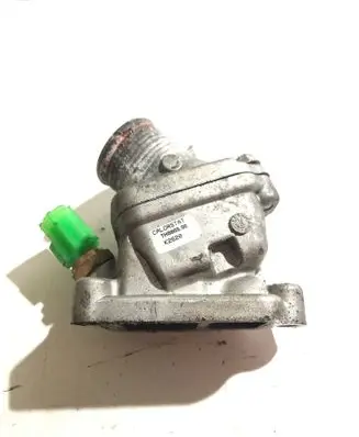 Thermostat/thermostat housing