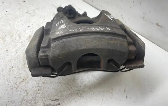 Peugeot 508 Front brake caliper