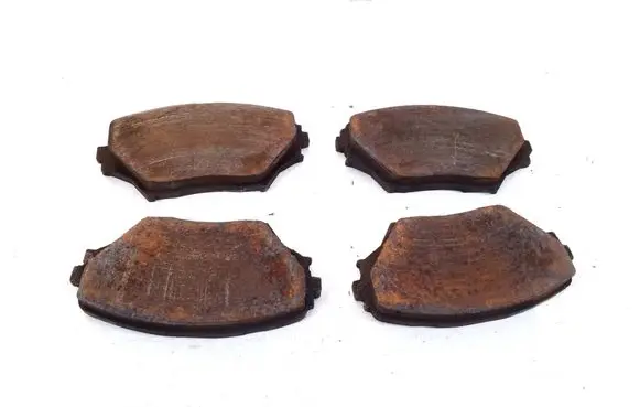 Toyota RAV 4 (XA20) Brake pads (front) 04465-42110