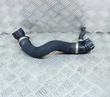 BMW 5 F10 F11 Engine coolant pipe/hose 7575427