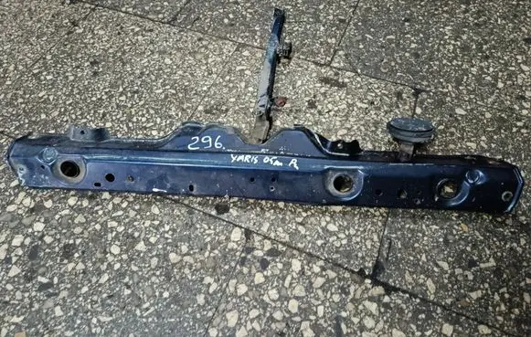 Toyota Yaris Top upper radiator support slam panel 
