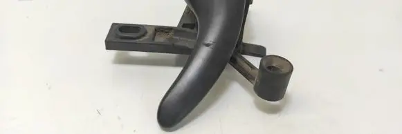 Rear door interior handle